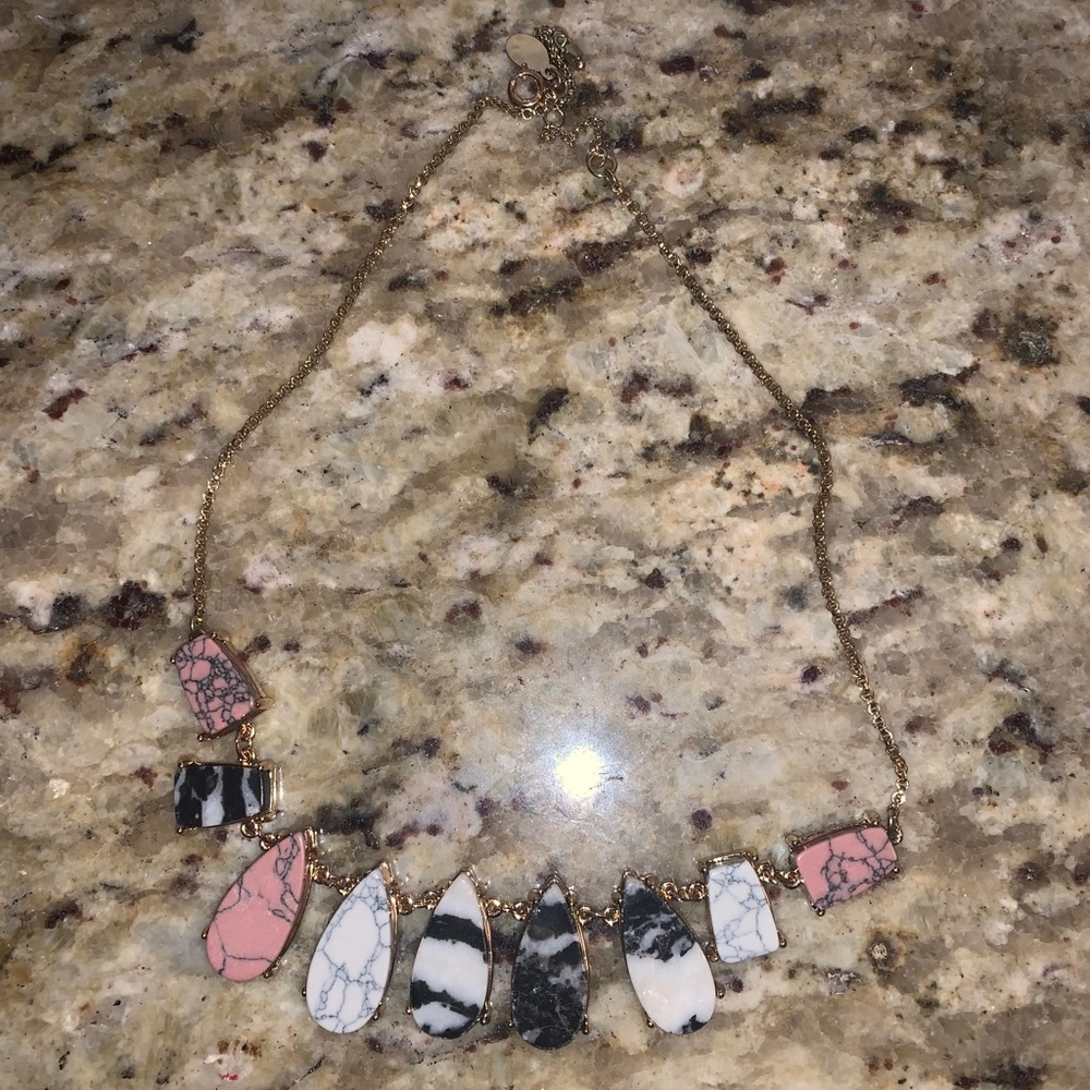 Marble statement necklace